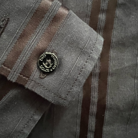 D&G Men’s Shirt ( size Small) like new - Picture 3 of 5